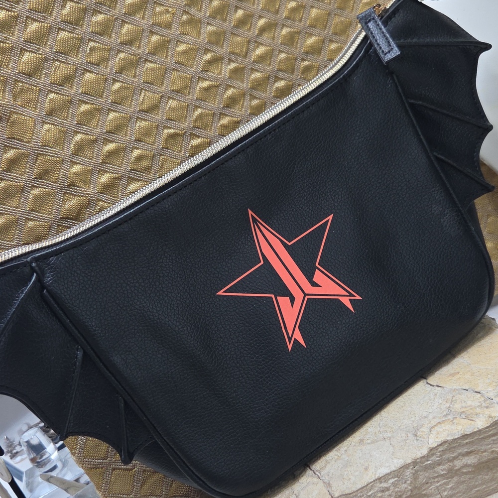 Jeffree Star Black Winged Women's Zip BAT Bag